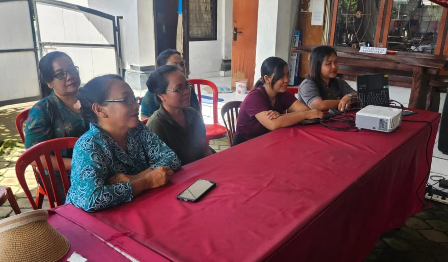 Zoom Meeting sosialisasi "PENCANANGAN GERAKAN KULKUL PKK DAN POSYANDU TH 2026"