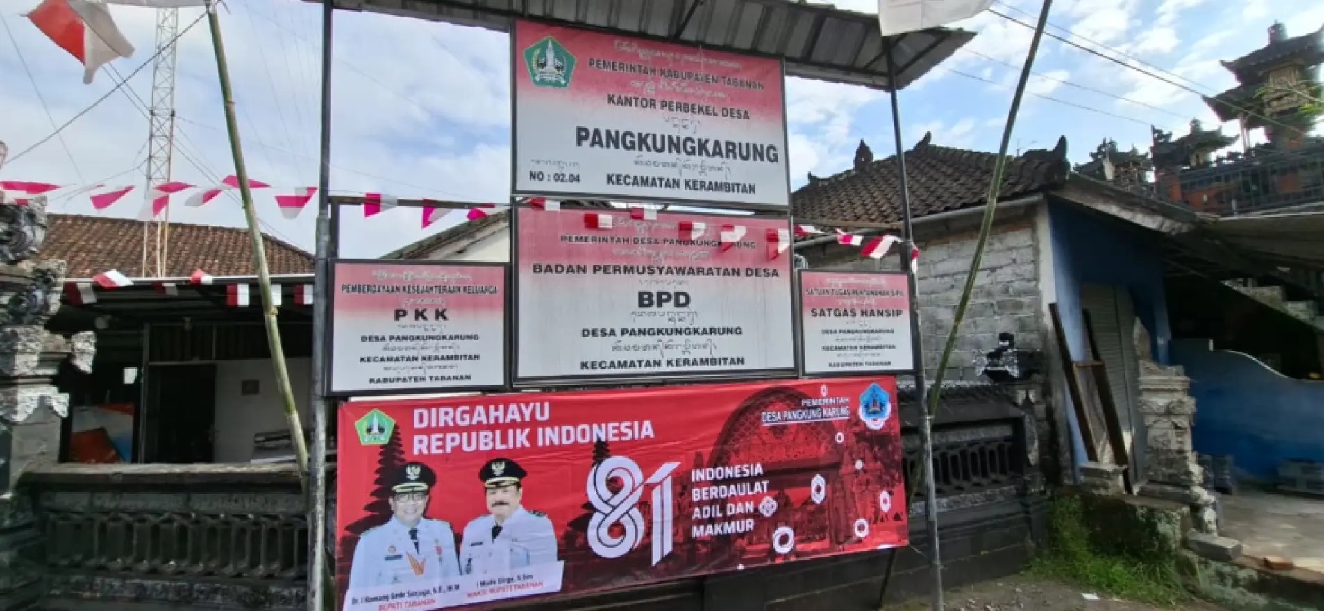 Pemasangan Bendera Merah Putih dan Menghias Kantor dalam Rangka Menyambut HUT Kemerdekaan RI ke-81