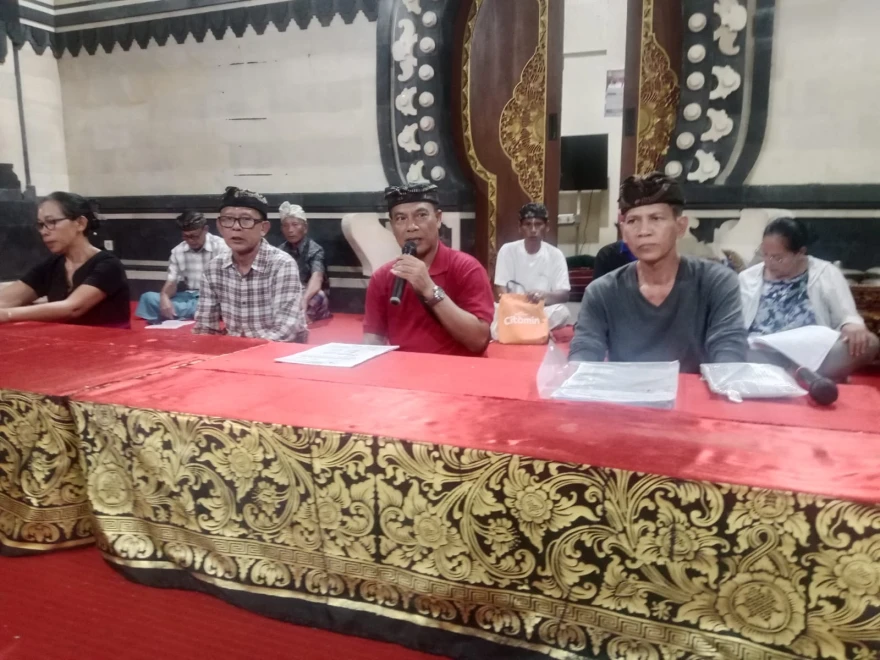 SOSIALISASI PEMILAHAN SAMPAH BERBASIS SUMBER