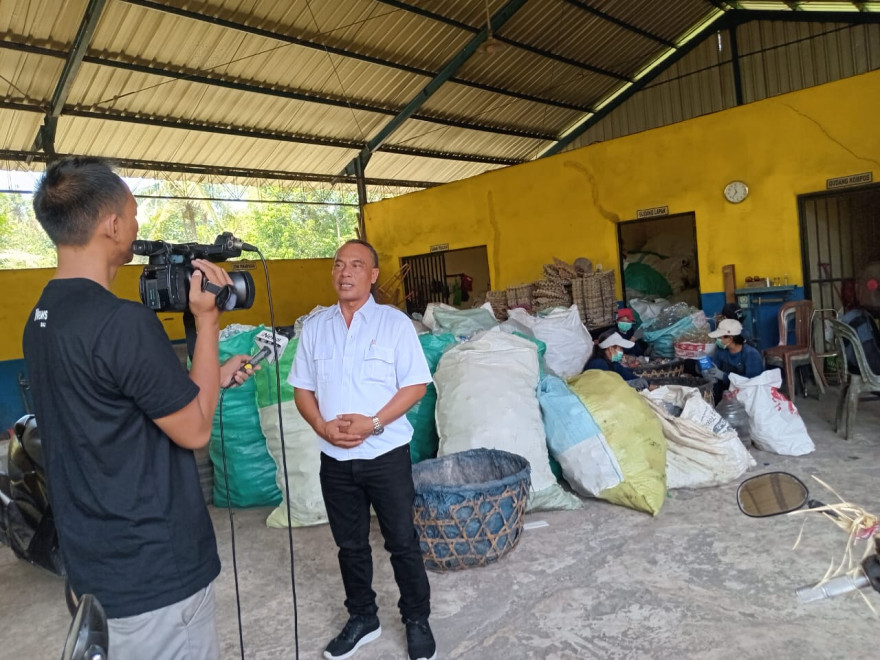 kunjungan i-newstv ke TPS 3R